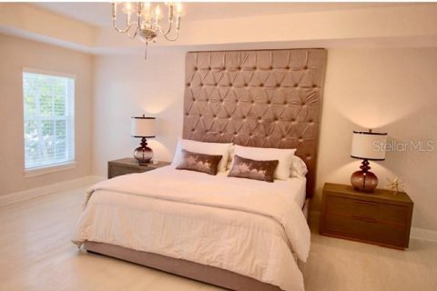 Villa ou maison à louer à Tampa, Floride: 4 chambres, 250.84 m2 № 2117249 - photo 4