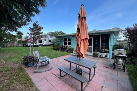 Villa ou maison à vendre à South Daytona, Floride: 2 chambres, 124.3 m2 № 1853771 - photo 13