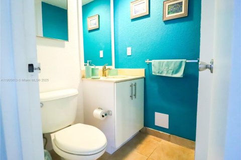 Copropriété à vendre à Hollywood, Floride: 1 chambre, 84.08 m2 № 2039095 - photo 12