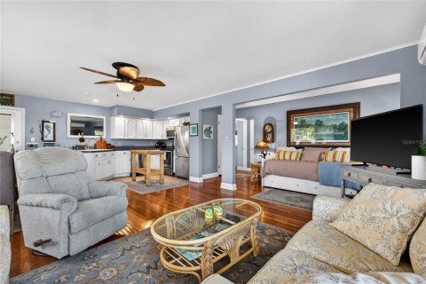 Copropriété à vendre à Saint Pete Beach, Floride: 2 chambres, 90.58 m2 № 2373588 - photo 4