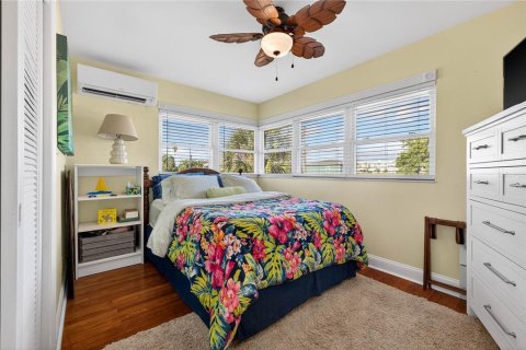 Copropriété à vendre à Saint Pete Beach, Floride: 2 chambres, 90.58 m2 № 2373588 - photo 17