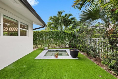 House in Fort Lauderdale, Florida 2 bedrooms, 164.34 sq.m. № 2083362 - photo 26