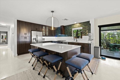 House in Fort Lauderdale, Florida 2 bedrooms, 164.34 sq.m. № 2083362 - photo 12
