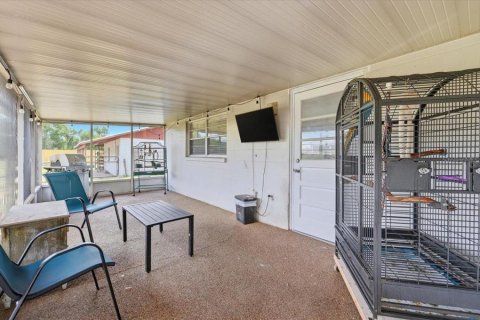 House in Plant City, Florida 3 bedrooms, 176.98 sq.m. № 2119265 - photo 23