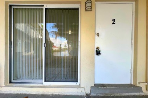 Appartement à West Palm Beach, Floride 2 chambres, 719.81 m2 № 2276848
