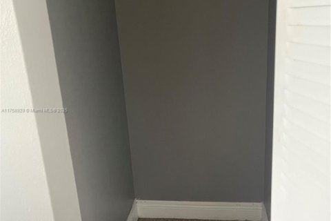 Copropriété à vendre à Pompano Beach, Floride: 2 chambres, 83.89 m2 № 1985330 - photo 14