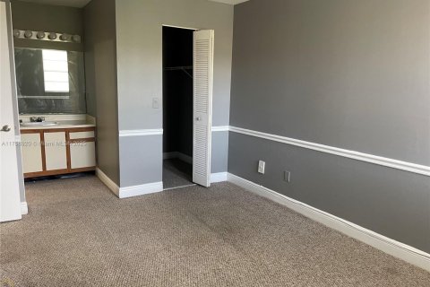 Copropriété à vendre à Pompano Beach, Floride: 2 chambres, 83.89 m2 № 1985330 - photo 6