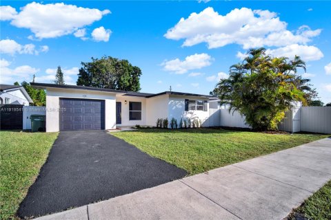 Casa en venta en Homestead, Florida, 3 dormitorios, 139.82 m2 № 1974161 - foto 2