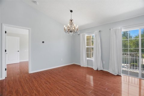 Townhouse in Tampa, Florida 2 bedrooms, 117.43 sq.m. № 2218451 - photo 8