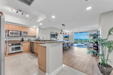 Copropriété à vendre à North Miami, Floride: 3 chambres, 190.26 m2 № 2024944 - photo 12