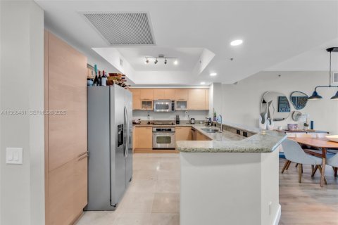 Copropriété à vendre à North Miami, Floride: 3 chambres, 190.26 m2 № 2024944 - photo 11