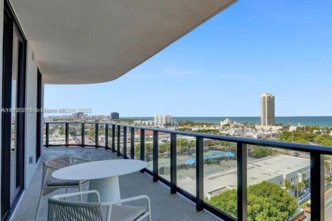 Copropriété à vendre à Miami Beach, Floride: 4 chambres, 109.35 m2 № 1946468 - photo 4