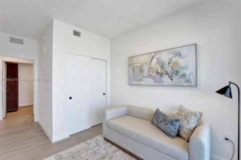 Copropriété à vendre à Miami Beach, Floride: 4 chambres, 109.35 m2 № 1946468 - photo 17