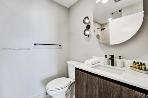 Copropriété à vendre à Miami Beach, Floride: 4 chambres, 109.35 m2 № 1946468 - photo 14
