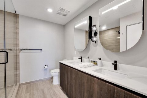 Copropriété à vendre à Miami Beach, Floride: 4 chambres, 109.35 m2 № 1946468 - photo 24