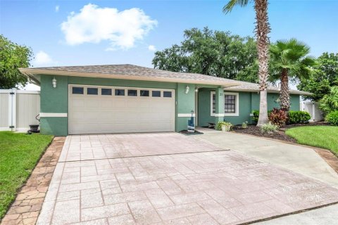 Villa ou maison à vendre à Palm Coast, Floride: 4 chambres, 198.35 m2 № 2355146 - photo 2