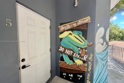 Снять в аренду квартиру в Майами, Флорида 1 спальня, 55.74м2, № 1926529 - фото 1