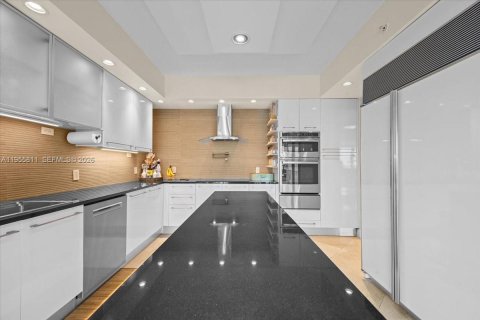 Condominio en venta en Hollywood, Florida, 4 dormitorios, 322 m2 № 2009954 - foto 21