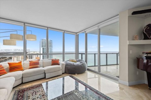 Condominio en venta en Hollywood, Florida, 4 dormitorios, 322 m2 № 2009954 - foto 14
