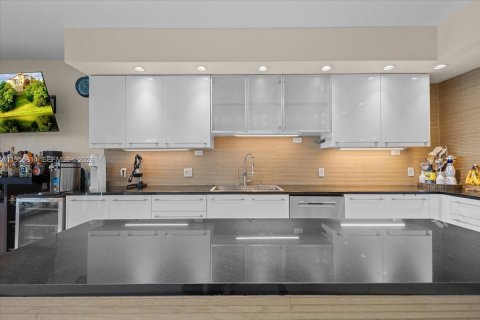 Condominio en venta en Hollywood, Florida, 4 dormitorios, 322 m2 № 2009954 - foto 30