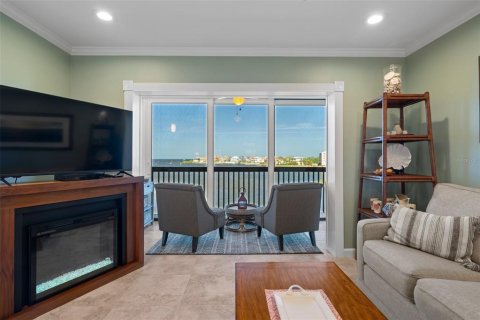 Condominio en venta en Port Richey, Florida, 2 dormitorios, 102.47 m2 № 1622069 - foto 10