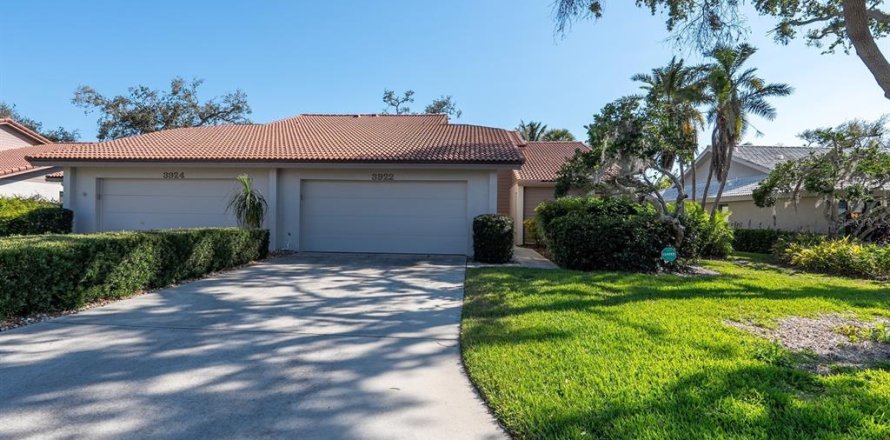 Villa ou maison à Sarasota, Floride 2 chambres, 159.79 m2 № 1886081