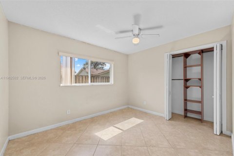 Villa ou maison à vendre à Coral Springs, Floride: 3 chambres, 141.86 m2 № 2023698 - photo 16