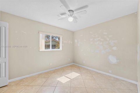 Villa ou maison à vendre à Coral Springs, Floride: 3 chambres, 141.86 m2 № 2023698 - photo 13