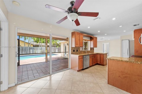 Villa ou maison à vendre à Coral Springs, Floride: 3 chambres, 141.86 m2 № 2023698 - photo 9