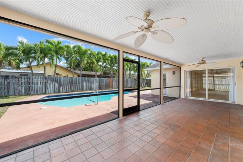 Villa ou maison à vendre à Coral Springs, Floride: 3 chambres, 141.86 m2 № 2023698 - photo 26
