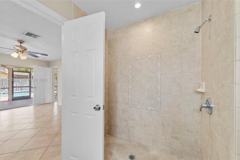 Villa ou maison à vendre à Coral Springs, Floride: 3 chambres, 141.86 m2 № 2023698 - photo 23