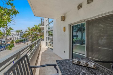 Copropriété à louer à Miami Beach, Floride: 1 chambre, 70.61 m2 № 2149251 - photo 21