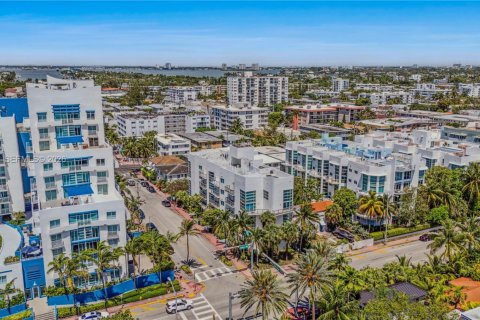 Copropriété à louer à Miami Beach, Floride: 1 chambre, 70.61 m2 № 2149251 - photo 26