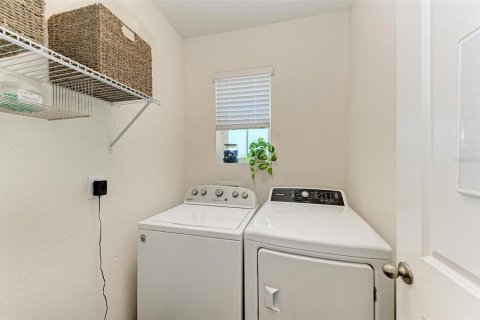 House in Palmetto, Florida 3 bedrooms, 140.84 sq.m. № 1251275 - photo 27
