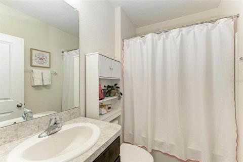 House in Palmetto, Florida 3 bedrooms, 140.84 sq.m. № 1251275 - photo 24