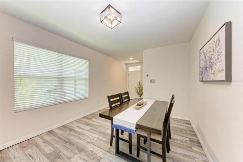 House in Palmetto, Florida 3 bedrooms, 140.84 sq.m. № 1251275 - photo 8