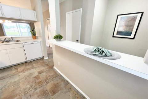 Townhouse in Oldsmar, Florida 2 bedrooms, 103.12 sq.m. № 1911212 - photo 23