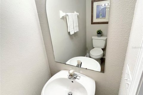Townhouse in Oldsmar, Florida 2 bedrooms, 103.12 sq.m. № 1911212 - photo 26