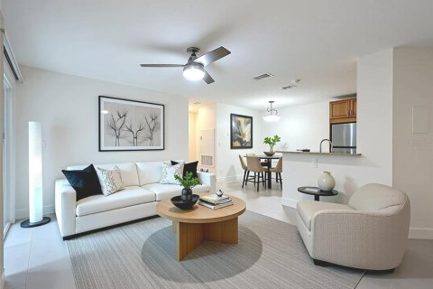 Condo in Lake Mary, Florida, 3 bedrooms  № 1773383 - photo 5