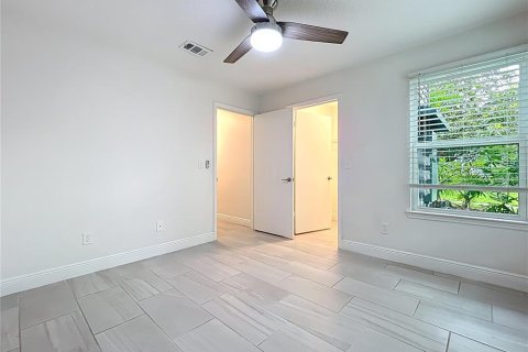 Condo in Lake Mary, Florida, 3 bedrooms  № 1773383 - photo 14