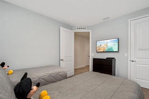 Casa en venta en Kissimmee, Florida, 8 dormitorios, 378.76 m2 № 1904269 - foto 20
