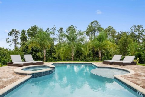 Casa en venta en Kissimmee, Florida, 8 dormitorios, 378.76 m2 № 1904269 - foto 8