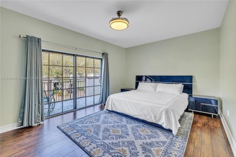 Townhouse in Dania Beach, Florida 3 bedrooms, 187.38 sq.m. № 1852091 - photo 26