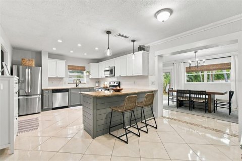 Casa en venta en Saint Petersburg, Florida, 3 dormitorios, 126.53 m2 № 2383807 - foto 12