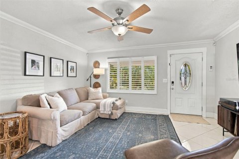 Casa en venta en Saint Petersburg, Florida, 3 dormitorios, 126.53 m2 № 2383807 - foto 10