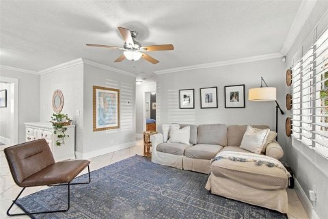 Casa en venta en Saint Petersburg, Florida, 3 dormitorios, 126.53 m2 № 2383807 - foto 9