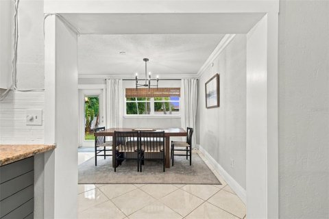 Casa en venta en Saint Petersburg, Florida, 3 dormitorios, 126.53 m2 № 2383807 - foto 20