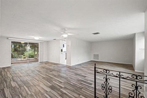 Villa ou maison à vendre à Hudson, Floride: 2 chambres, 140.47 m2 № 2395946 - photo 7