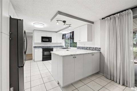 Villa ou maison à vendre à Hudson, Floride: 2 chambres, 140.47 m2 № 2395946 - photo 21