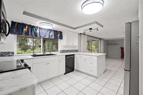 Villa ou maison à vendre à Hudson, Floride: 2 chambres, 140.47 m2 № 2395946 - photo 15